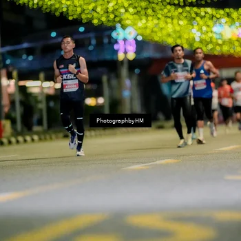 Runner Photo 4636049