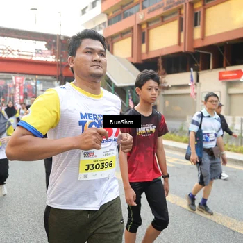 Runner Photo 4636096