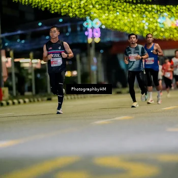 Runner Photo 4636106