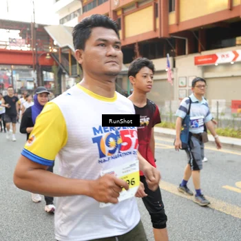 Runner Photo 4636121
