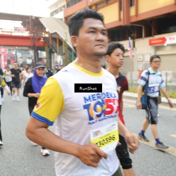 Runner Photo 4636122