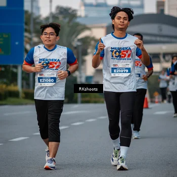 Runner Photo 4636161