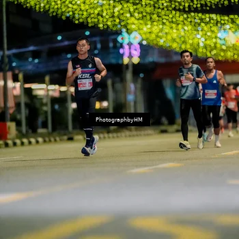 Runner Photo 4636168