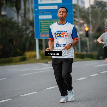 Runner Photo 4636189