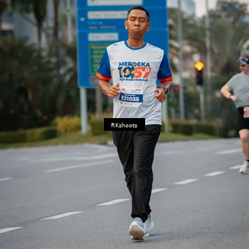 Runner Photo 4636208
