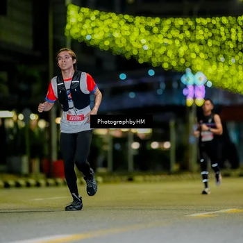 Runner Photo 4636275