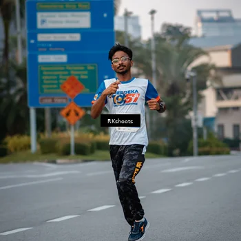 Runner Photo 4636368
