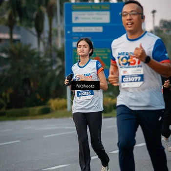 Runner Photo 4636392