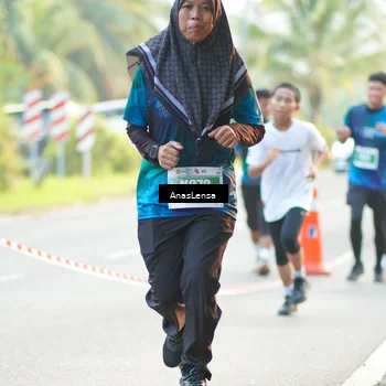 Runner Photo 4636400