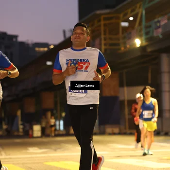 Runner Photo 4636422
