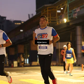 Runner Photo 4636423