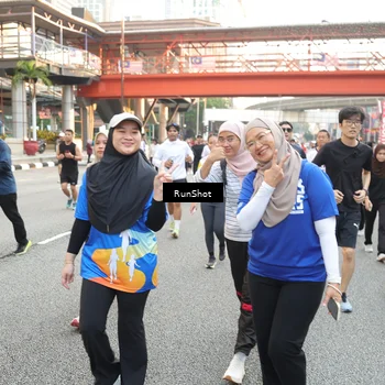 Runner Photo 4636450