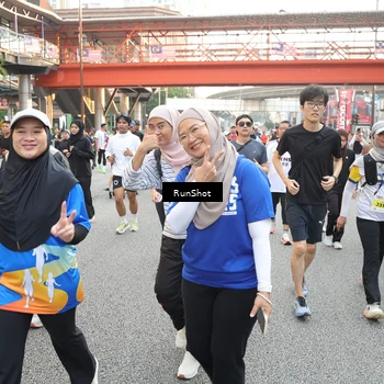 Runner Photo 4636469