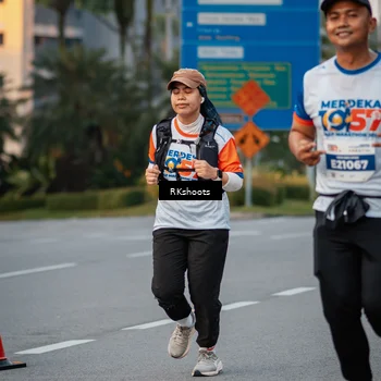 Runner Photo 4636620