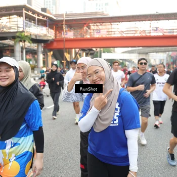 Runner Photo 4636643