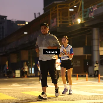 Runner Photo 4636649