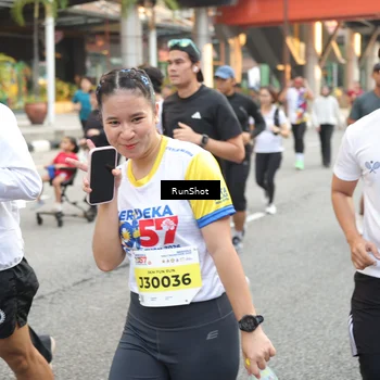 Runner Photo 4636698