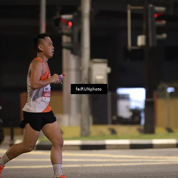 Runner Photo 4636699