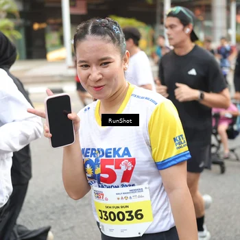 Runner Photo 4636749