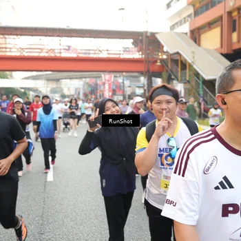 Runner Photo 4636828