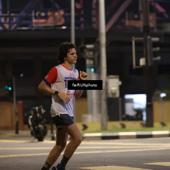 Runner Photo 4636860