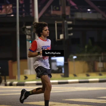 Runner Photo 4636955
