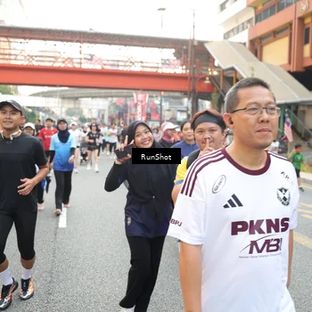 Runner Photo 4636963
