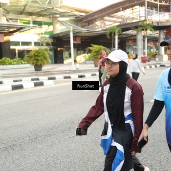 Runner Photo 4637031