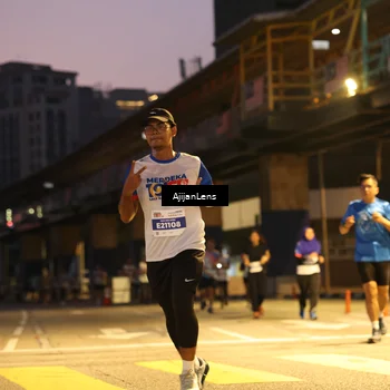 Runner Photo 4637053