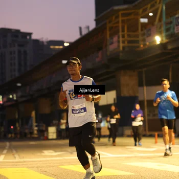 Runner Photo 4637062