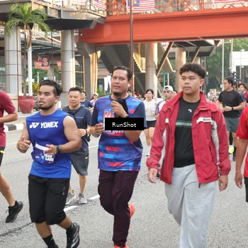 Runner Photo 4637082