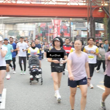 Runner Photo 4637091
