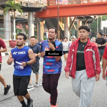 Runner Photo 4637094