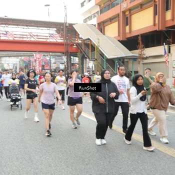 Runner Photo 4637106