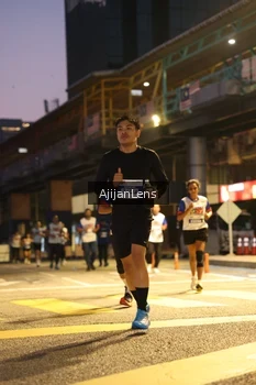 Runner Photo 4637159