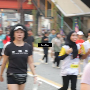 Runner Photo 4637172