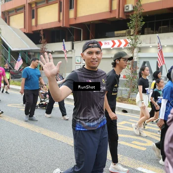 Runner Photo 4637173