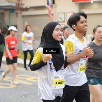 Runner Photo 4637194