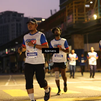 Runner Photo 4637196