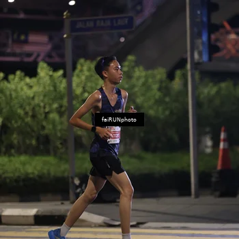 Runner Photo 4637255
