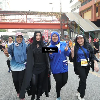 Runner Photo 4637342