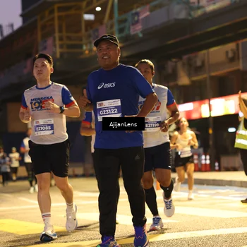 Runner Photo 4637355