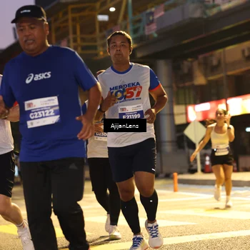 Runner Photo 4637381