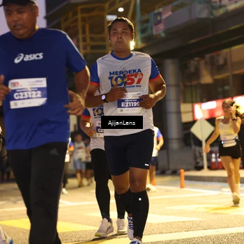 Runner Photo 4637391