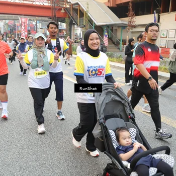 Runner Photo 4637394