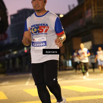 Runner Photo 4637402