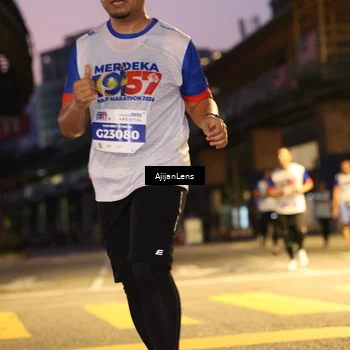 Runner Photo 4637403