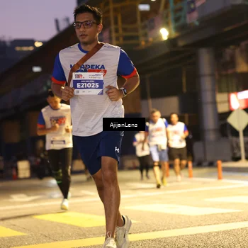 Runner Photo 4637418