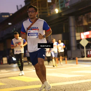 Runner Photo 4637431