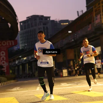 Runner Photo 4637449